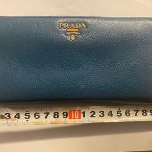 PRADA プラダ 長財布 レザー ゴールドロゴ ロングウォレット