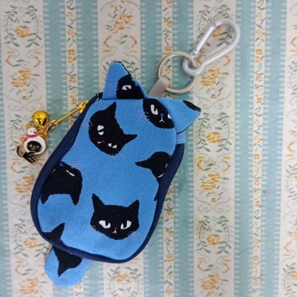 スマートキーポーチ スマートキーケース 黒猫ちゃん