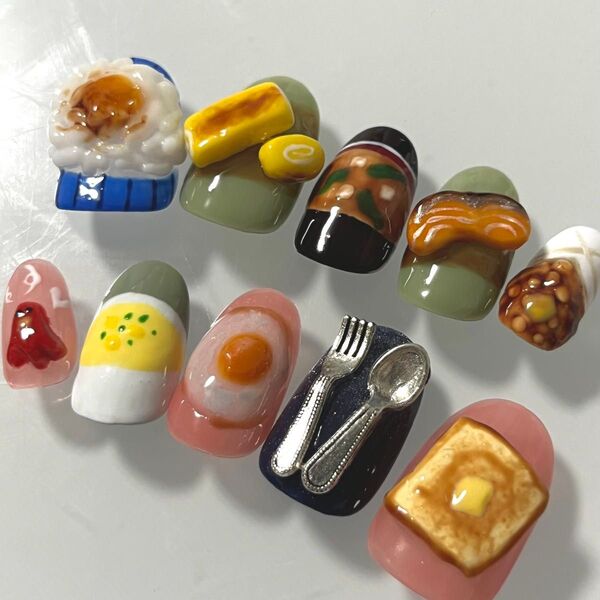ネイルチップ 朝食 朝ごはん フード 食べ物 ニュアンス モチーフ カラフル 3D おもしろ 個性 個性的