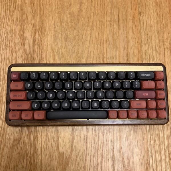 Akko MU01 秋 ウォールナット木製65%キーボード Akko Rosewood リニア軸 有線、無線、USB2.4G接続
