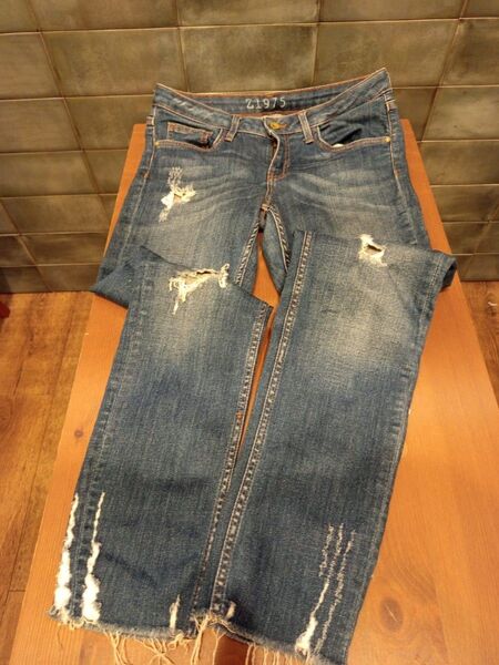 ZARA1975 ダメージデニムパンツEUR38 USA06 MEX28