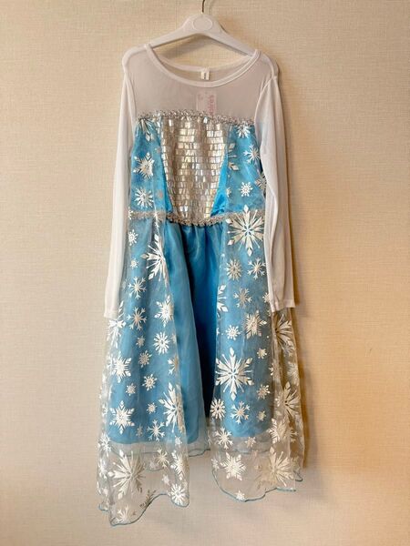 新品未使用☆アナと雪の女王 エルサ ドレス 120cm
