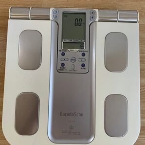 OMRON 体重体組成計 Karada Scan HBF-359