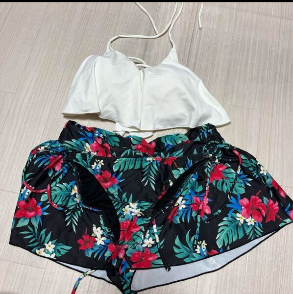お買い得 フラワープリント セパレート水着 3点セット 11L ハワイアン 水着 女の子 ビキニ セパレート