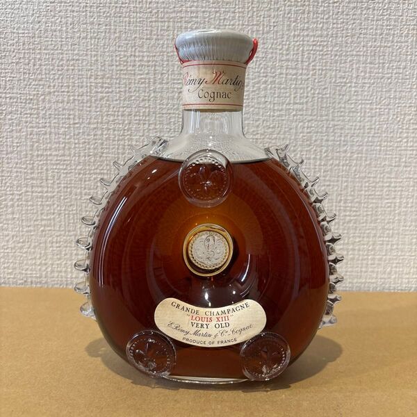 レミーマルタン ルイ13世 700ml 40% バカラボトル 液面良好 未開封 REMY MARTIN LOUIS XIII