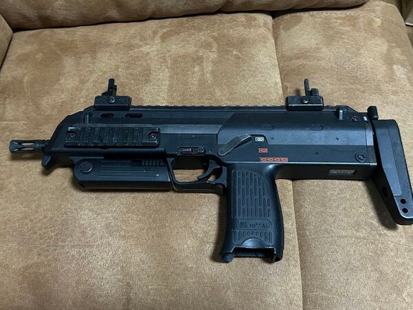 東京マルイ MP7A1 電動コンパクトマシンガン 本体のみ