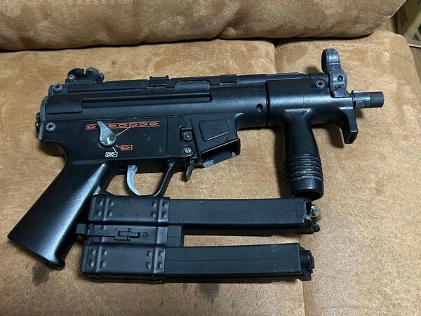 東京マルイ MP5K クルツ 電動ガン 本体+マガジン