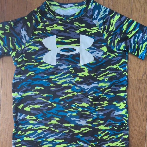 UNDER ARMOUR Tシャツ 迷彩柄 YLG