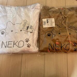 猫のイラスト入りパーカー 白と茶色 2枚セット 新品未使用