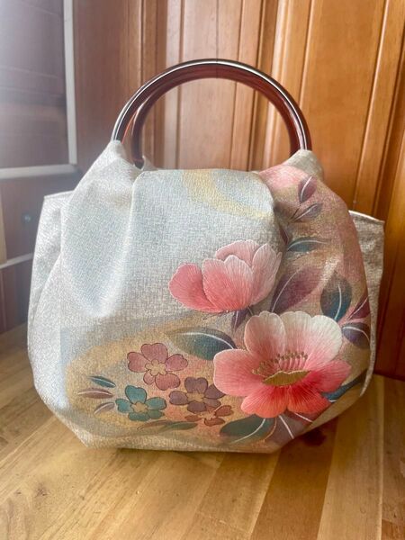 ハンドメイド 1点物 帯リメイクのまんまる可愛い手提げバッグ