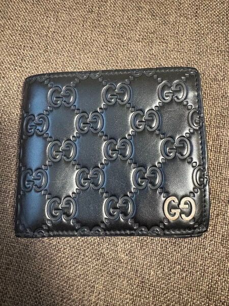 GUCCI 二つ折り財布 GG柄 ブラック レザー 財布