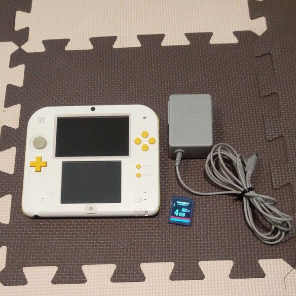 ニンテンドー2DS スーパーマリオパック ホワイト×イエロー