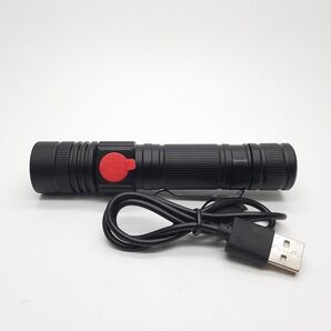 USBケーブル付き懐中電灯 led USB充電式 強力XML-T6 防水774854
