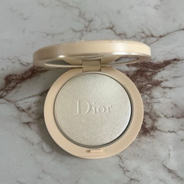 DIOR ディオールスキン フォーエヴァー クチュール ルミナイザー 03