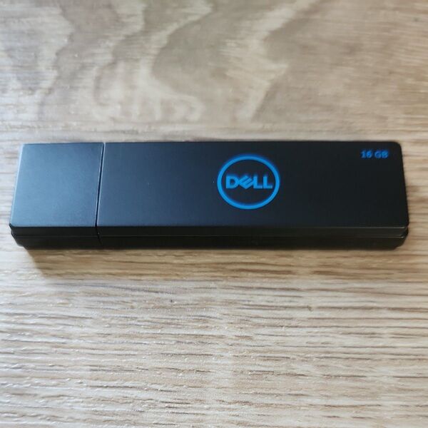 Dell windows10 リカバリメディア
