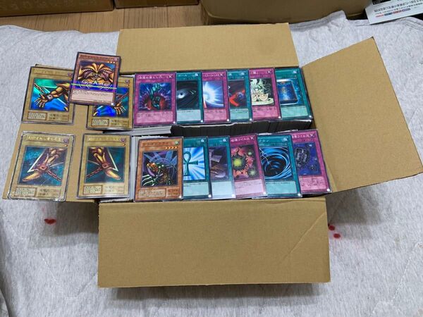 遊戯王カード 3000枚以上 大量出品 まとめ売り ノーマルと字レアカード 日本語版