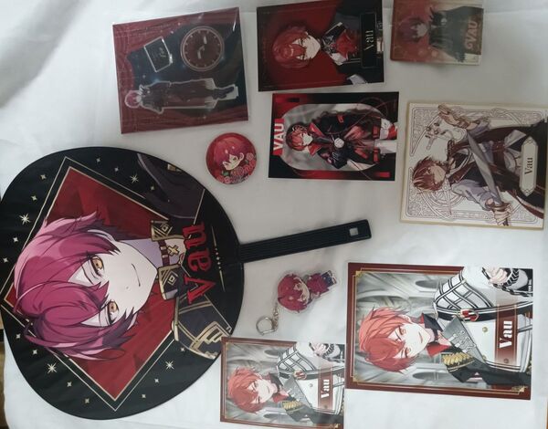 ばぁうくんグッズ(うちわ、アクスタ、缶バッチ、ネップリ、ミニ色紙、メタルカード、キーホルダー)