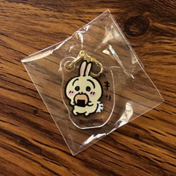 ちいかわ ナガノマーケット うさぎキーホルダー 新品未使用 チャーム アクリル