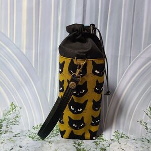 ハンドメイド ペットボトルカバー650ml 水筒入れアルミシートつき 猫柄 マグボトル入れ サーモス 散歩 携帯用