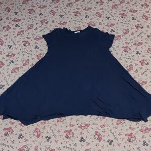 膝丈ワンピース