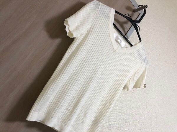 トッコクローゼット 半袖 トップス 白 ホワイト ビジュー付き レディース Mサイズ Tシャツ tocco closet