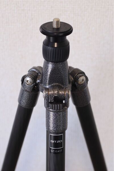 美品 Gitzo カーボントラベラー三脚 GT1541T 美品