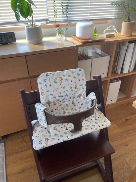 Stokke ストッケ トリップトラップ用シートクッション ピーターラビット柄