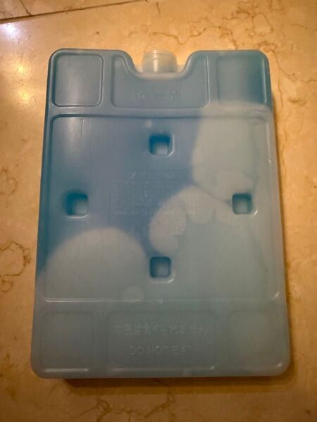 保冷剤 500g