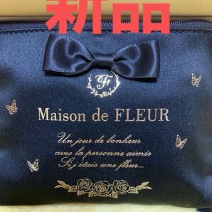 新品未使用 Maison de FLEUR リボンサテンティッシュケース ポーチ ブラック
