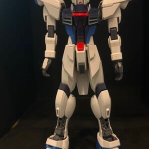 ガンプラ ジャンク プラモデル1/100 MG ZGMF-X10A フリーダムガンダム 機動戦士ガンダムSEED クリーニング済