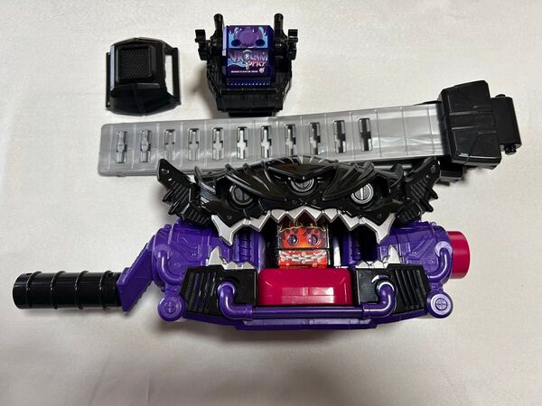 仮面ライダーガヴ DX変身ベルトビターガヴ