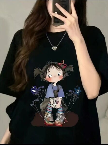 女性用キュートなキャラクターグラフィックTシャツ - ブラック半袖、ゆったりフィット、夏のカジュアルトップス、風変わり&モンスター