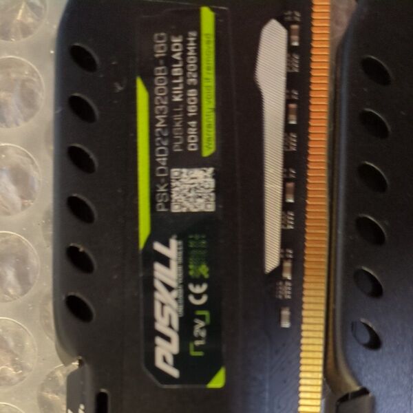 16GB X2枚 32GB デスクトップ用 メモリー メモリ DDR4 3200MHz