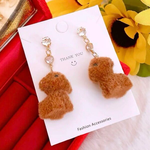 大人可愛い わんちゃん 犬 ジルコニア 揺れる ハンドメイドピアス イヤリング レディース アクセサリー プレゼントにも