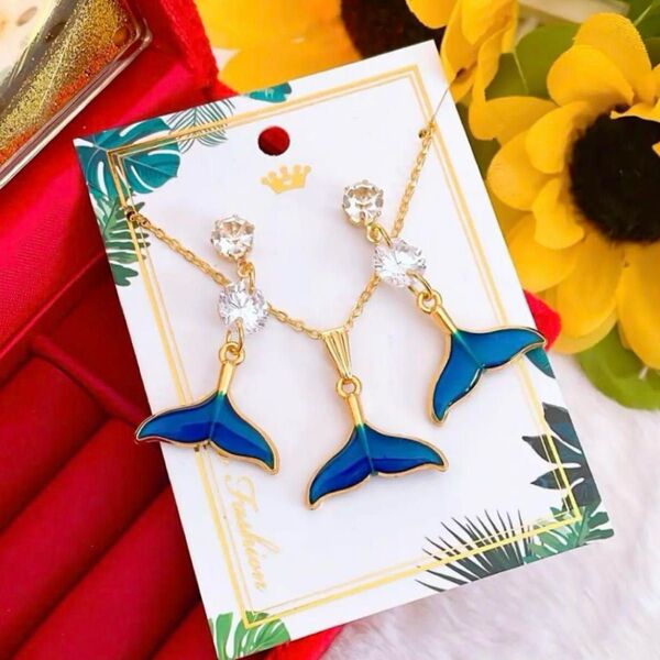 ホエールテール クジラ モチーフ ネックレス&ピアスセット ハンドメイド ピアス レディース アクセサリー 夏