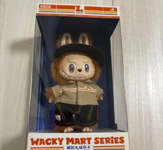 POPMART WACKY MART 店員ラブブ Labubu ぬいぐるみペンダント ラブブ ポップマート POP MART