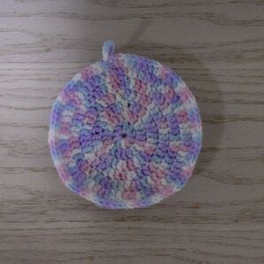 【ハンドメイド】やさしいパステルカラーの手編み鍋敷き