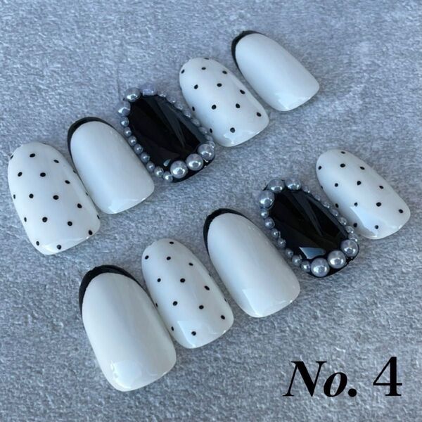 No. 4 ガーリーネイルチップ *オーダーサイズ・カラー変更可能*