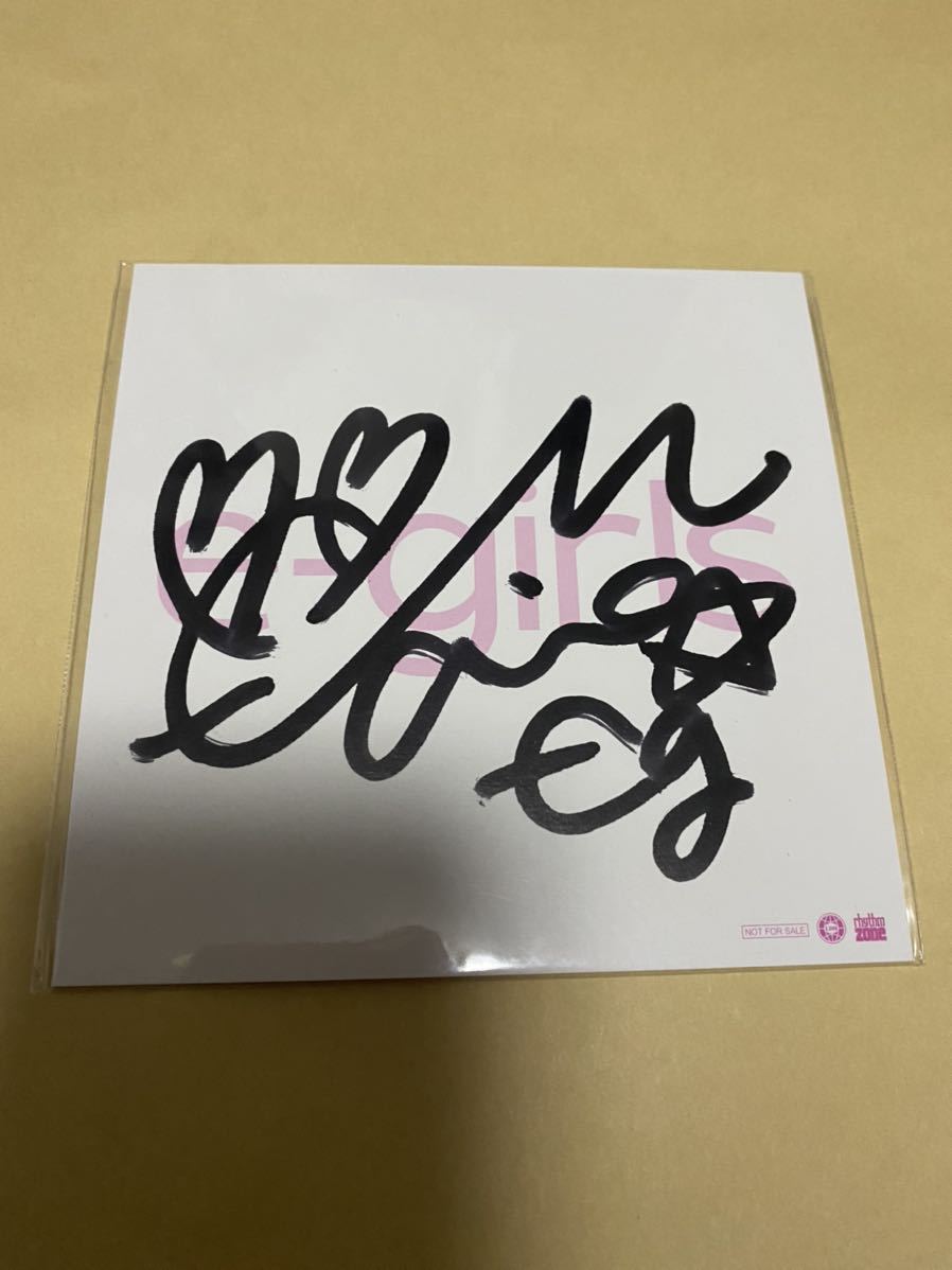 E-girls Watanabe Marina ☆ Autographed mini colored paper ☆, Celebrity Goods, sign