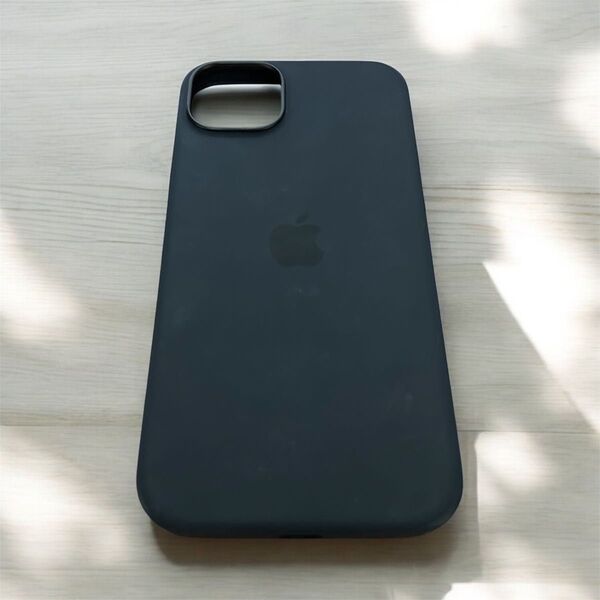 Apple純正 シリコンケース?ブラック iPhone13 Plus / 14 Plus サイズ相当 使用感あり Apple