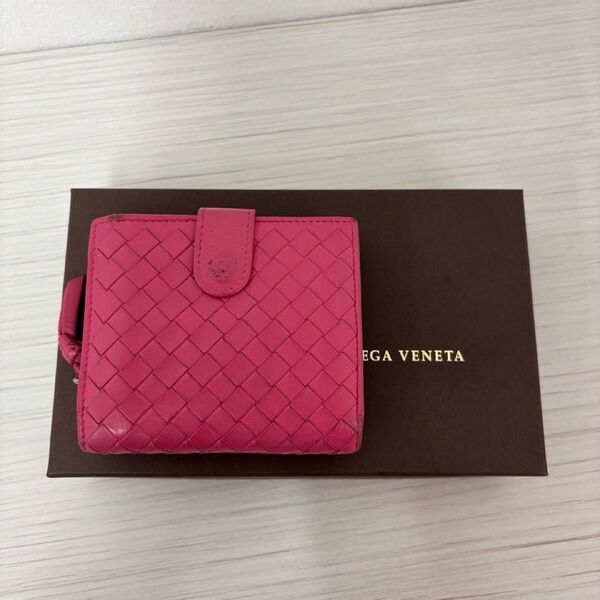 BOTTEGA VENETA ボッテガヴェネタ 財布 コンパクト 二つ折り財布 レザー イントレチャート ピンク