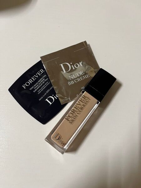Dior FOREVER SKIN CORRECT 0N ディオール コンシーラー リキッドファンデーション