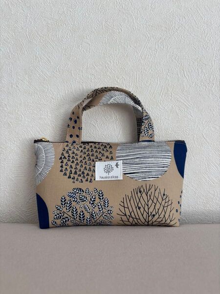 ハンドメイド★ポーチ★バッグインバッグ★持ち手付きポーチ