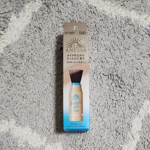 アネッサ パーフェクトUV ブラッシュオンパウダー 本体 SPF50+ PA++++ 3g