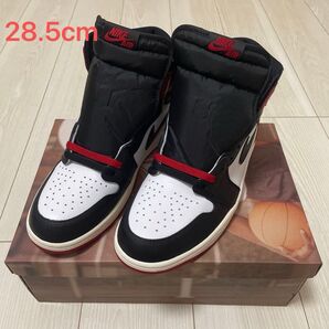 Nike Air Jordan 1 Retro High OG "Black Toe Reimagined"