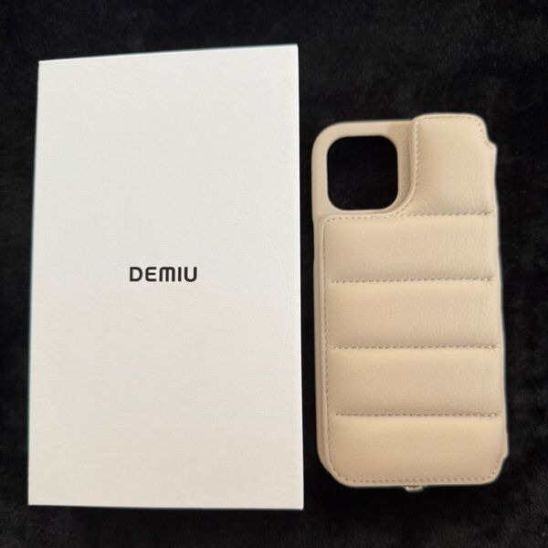 DEMIU iPhoneケース 12proMax 箱付き