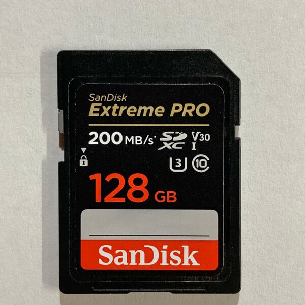 ★ 128GB SanDisk SDXCカード Extreme PRO UHS-1 200MB/s v30 SDカード ★
