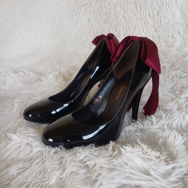 マイラクラシック リボン ハイヒール パンプス 黒 ブラック エナメル