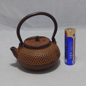 ミニチュア 南部鉄器 鉄瓶 アラレ フィギュア 金属工芸