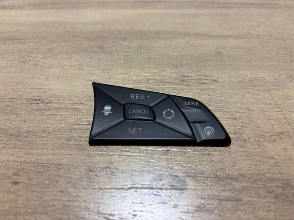 日産 プロパイロット ステアリングダミースイッチ ブラック デイズ ルークス エクストレイル ノート キックス キャラバン セレナ